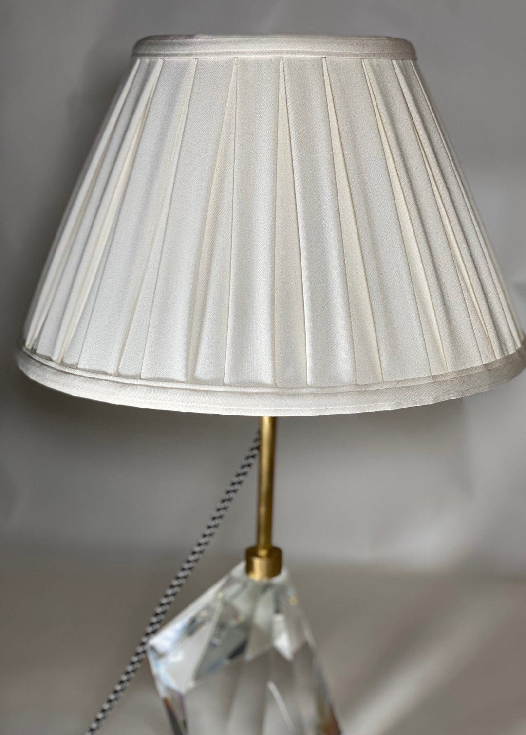 Box Pleat Linen Empire Lamp Shades 14" - Lux Lamp Shades