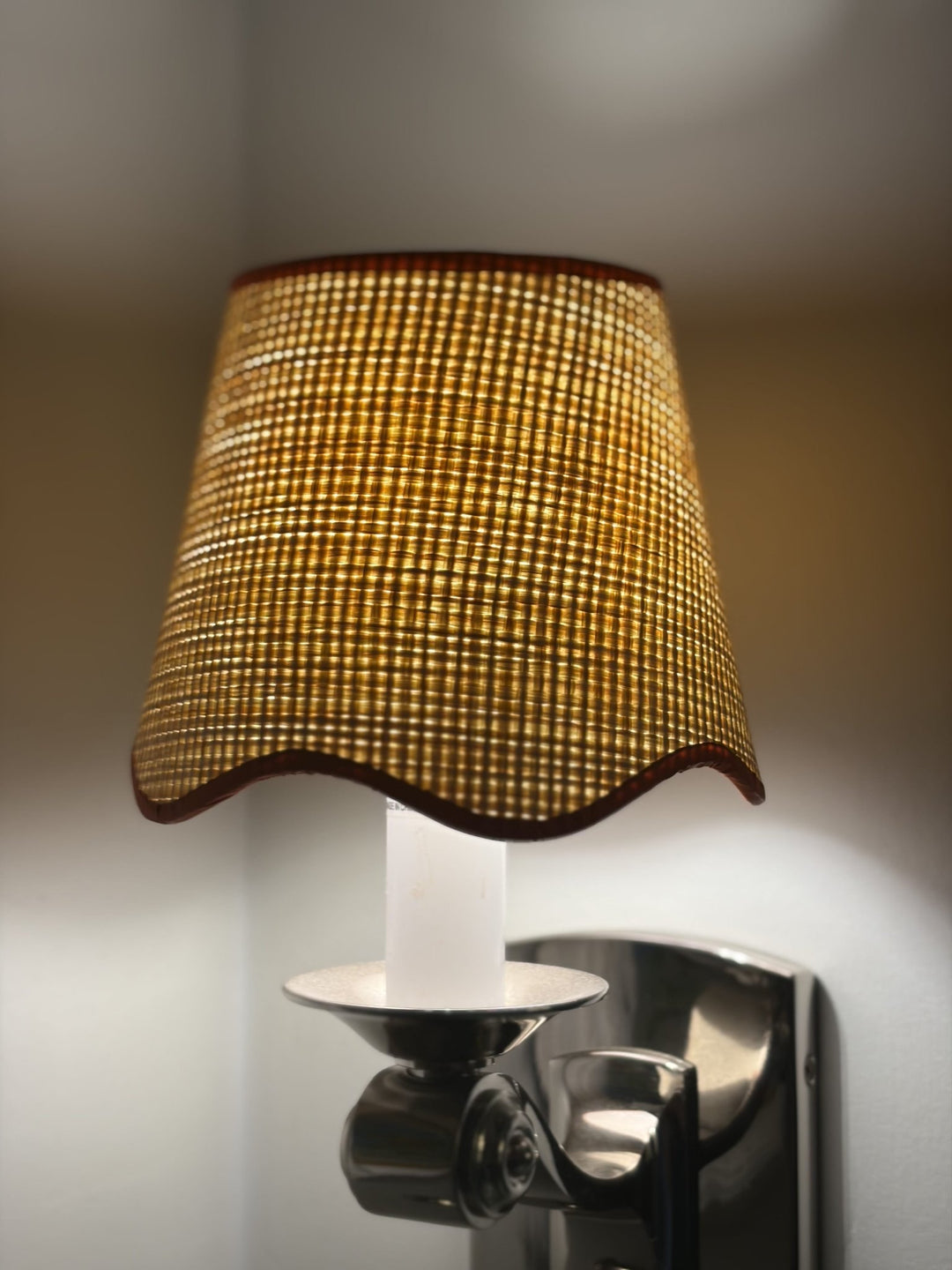 6' Raffia Hardback Scalloped Chandelier Shade - Farrow&Ball Charlotte Locks  268 trim - Lux Lamp Shades