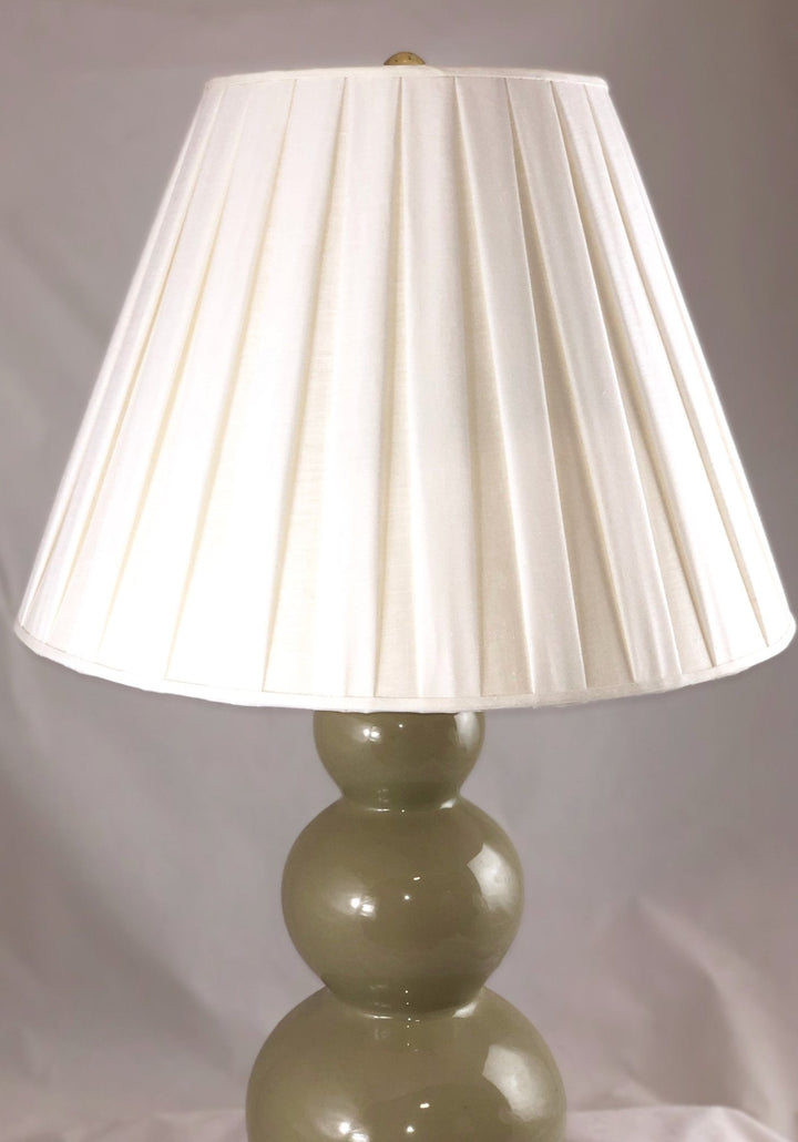 Box Pleat Linen Lamp Shade Wholesale Bulk Pack of Six (9" top x 18" bottom x 13" slant) - Lux Lamp Shades