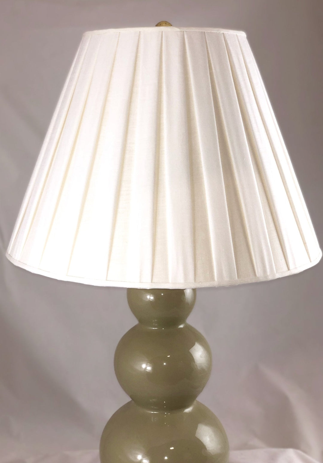 Bulk Pack - 6 shades - Box Pleat Linen Lamp Shade Wholesale (9" top x 18" bottom x 13" slant) - Lux Lamp Shades